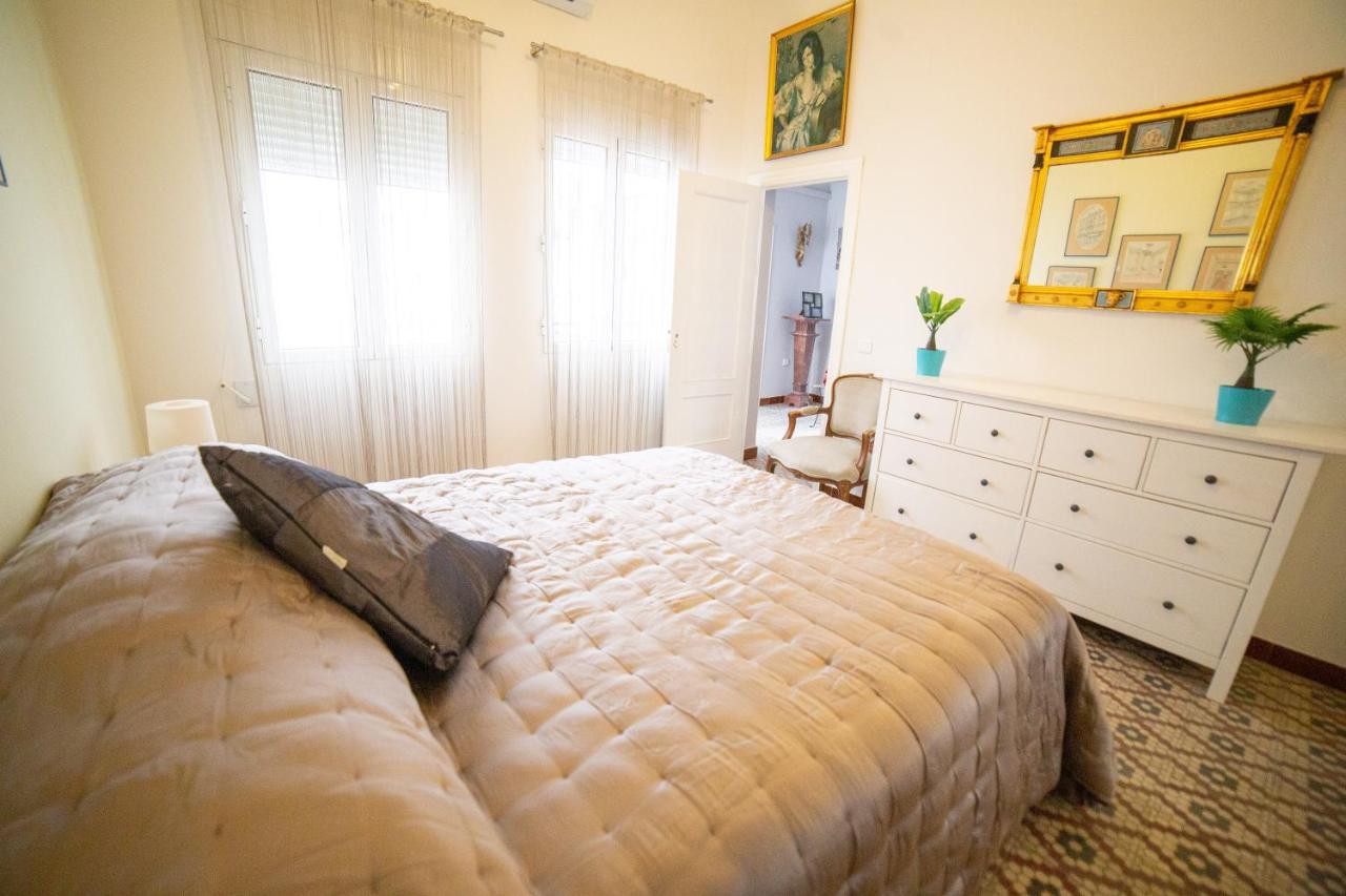 Casa Xanadu Seville - 6 Bedroom Andalusian Home With Terraces Buitenkant foto