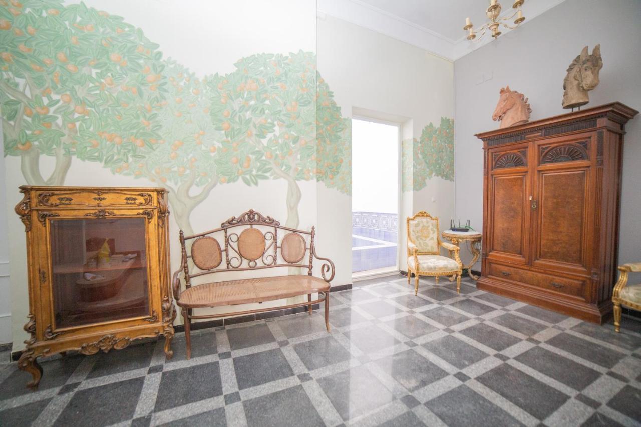 Casa Xanadu Seville - 6 Bedroom Andalusian Home With Terraces Buitenkant foto